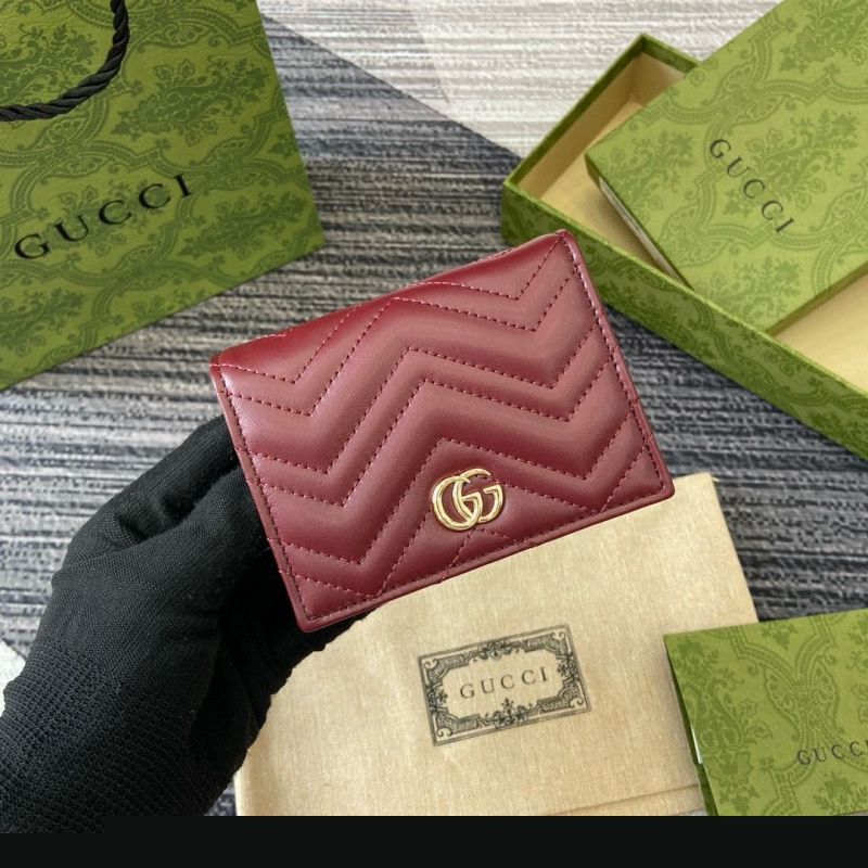 G*u*i wallets & purse